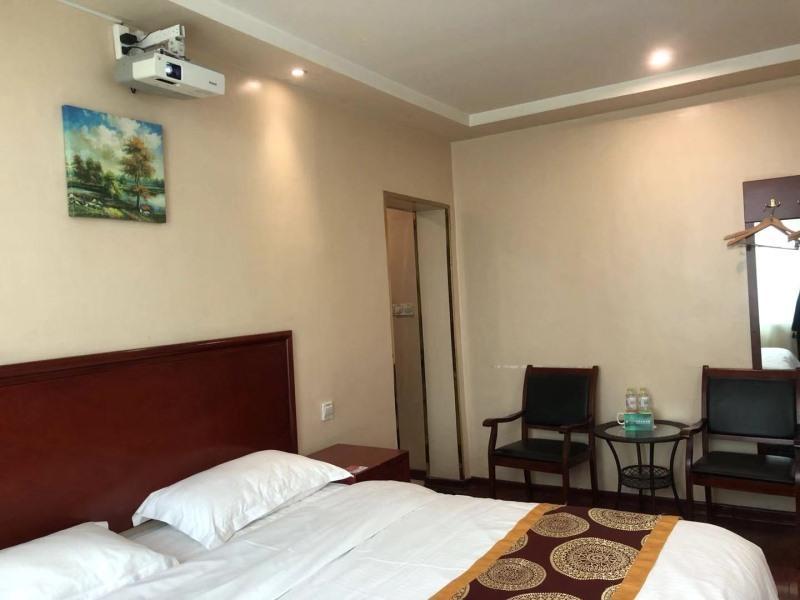 Greentree Inn Shandong Heze Mudan Road Bus Terminal Station Express Hotel Exteriör bild